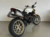 Ducati Monster 1100 S - Offers matching your search criteria