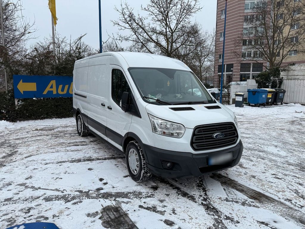 Image of Ford Transit