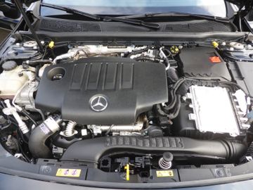 Mercedes-Benz CLA 220d Shooting Brake AMG Line StandhzgPanoL