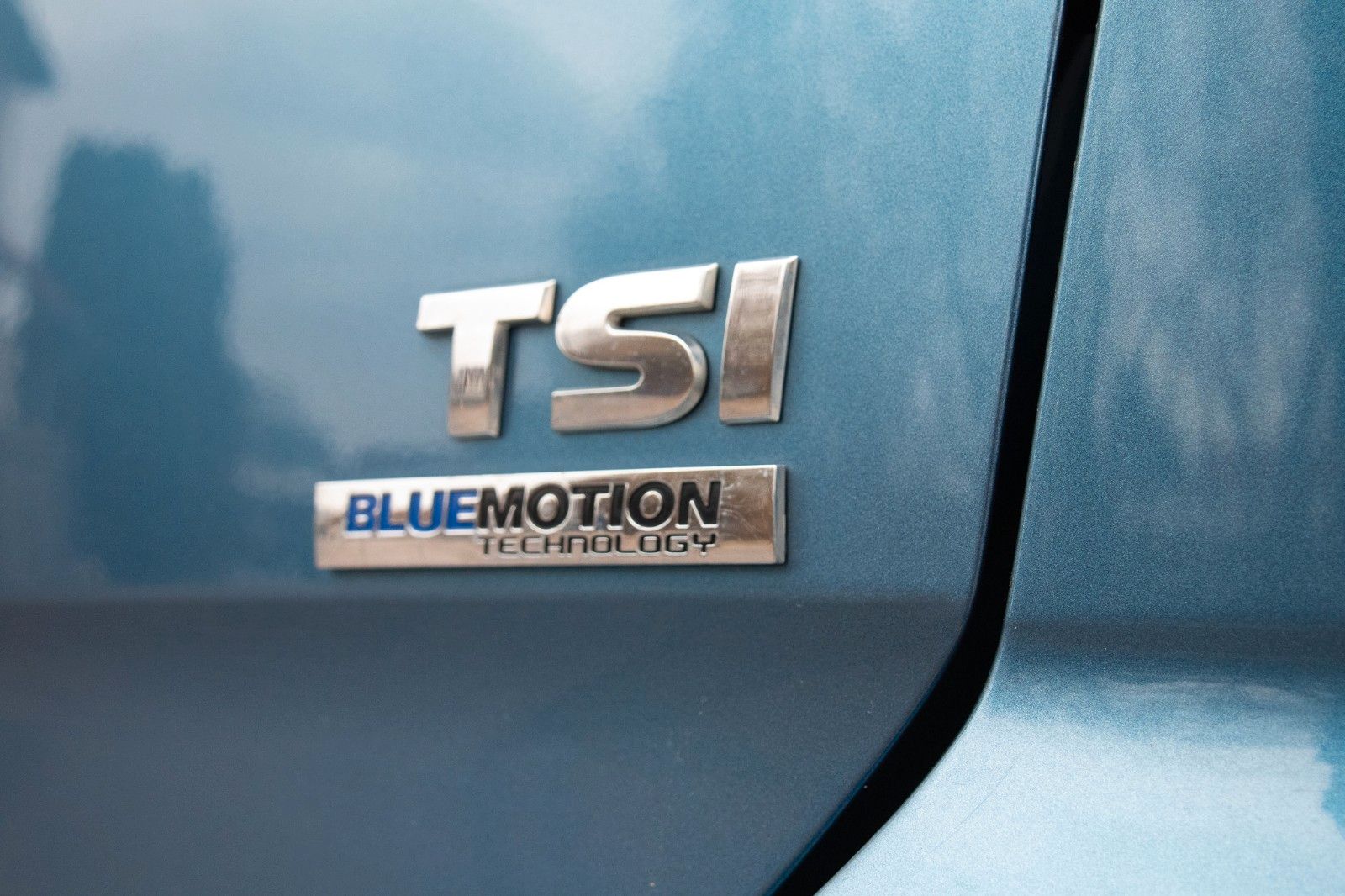 Fahrzeugabbildung Volkswagen Golf VII Lim. 1.2 TSI BMT Comfortline Navi Sitzh