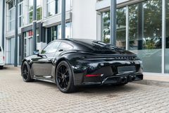 PORSCHE 992.2 Carrera 4 GTS / COUPE / 18 WEGE / LED PORSCHE 992.2 Carrera 4 GTS / COUPE / 18 WEGE / LED