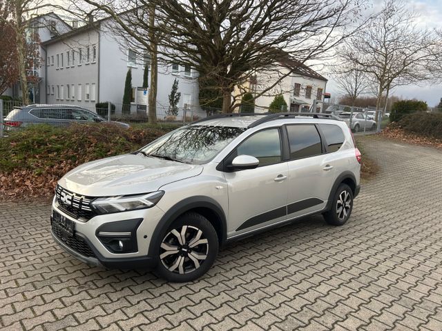 Dacia Jogger TCe 110 Expression 7 Sitze