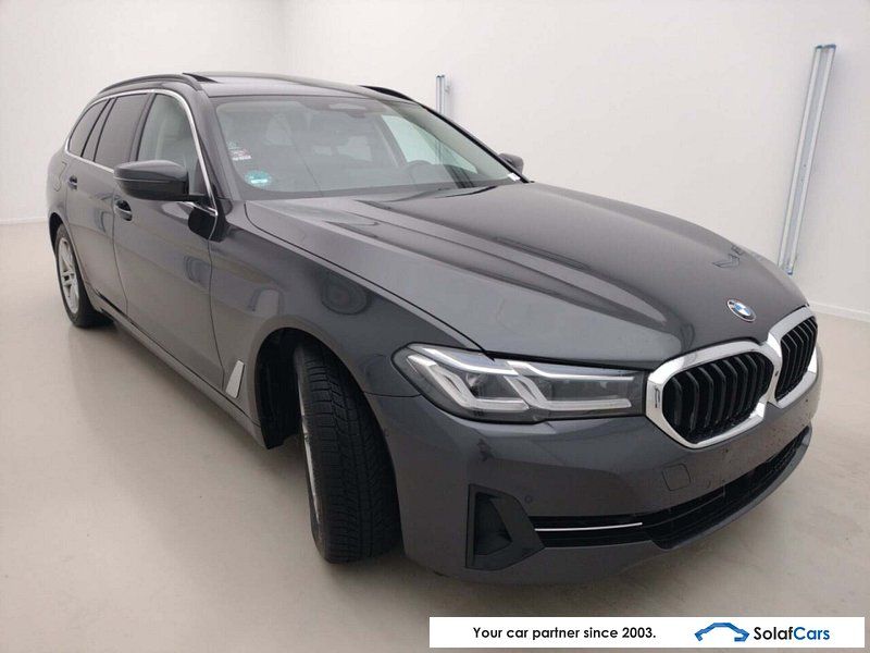 BMW 530 d Touring Aut. Pano LED HUD Ambient ACC Nav imagem 2