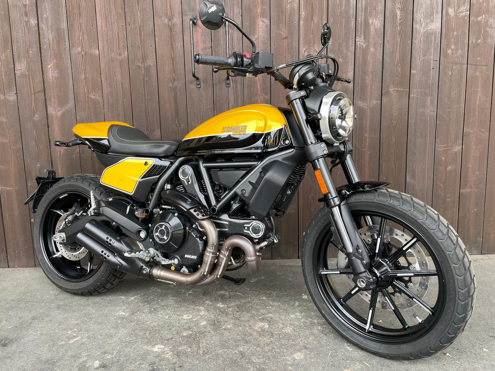 Ducati Scrambler 800 Full Throttle