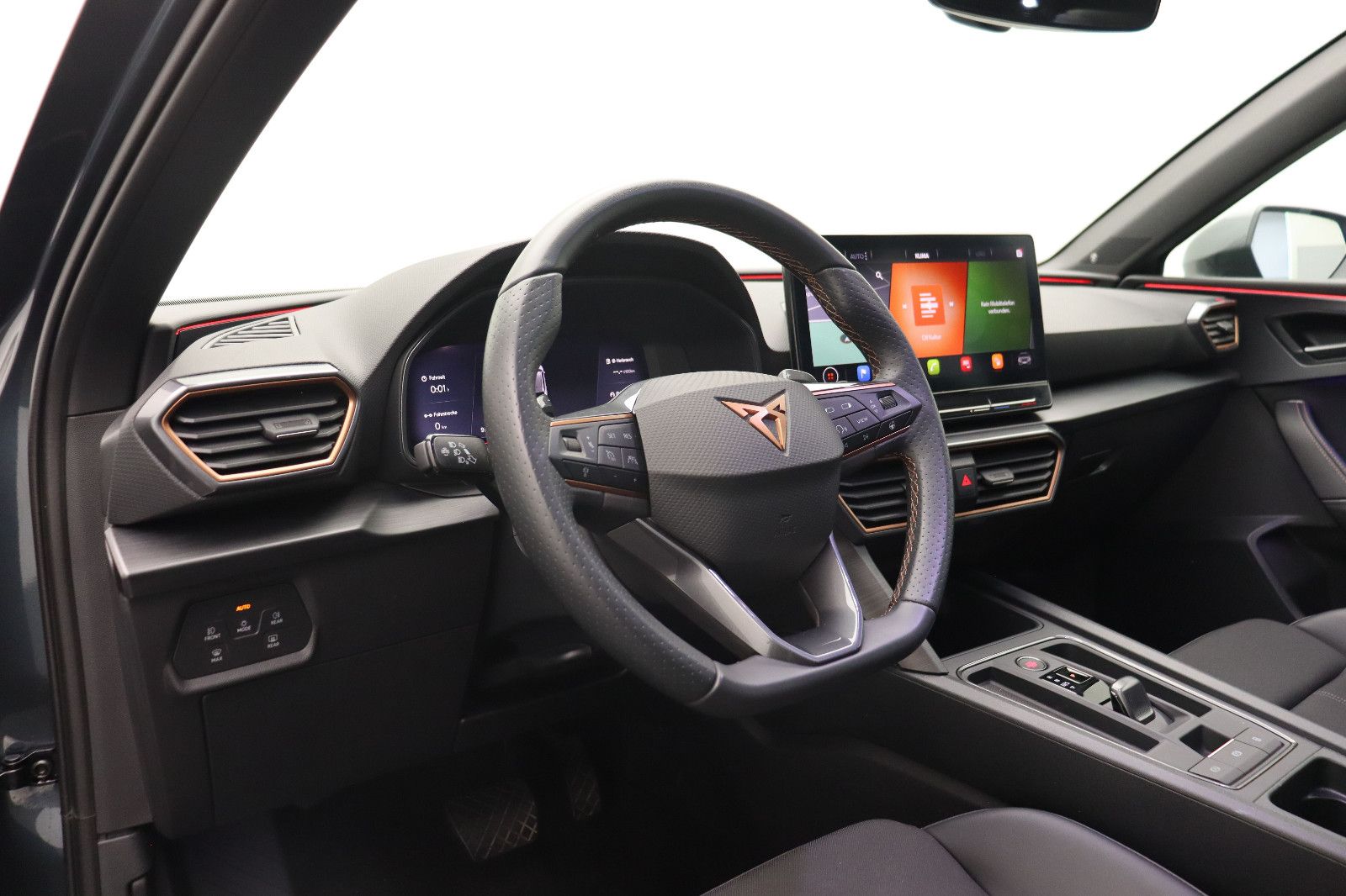 Fahrzeugabbildung CUPRA Leon ST 1.5 eTSI DSG LED Pano Beats