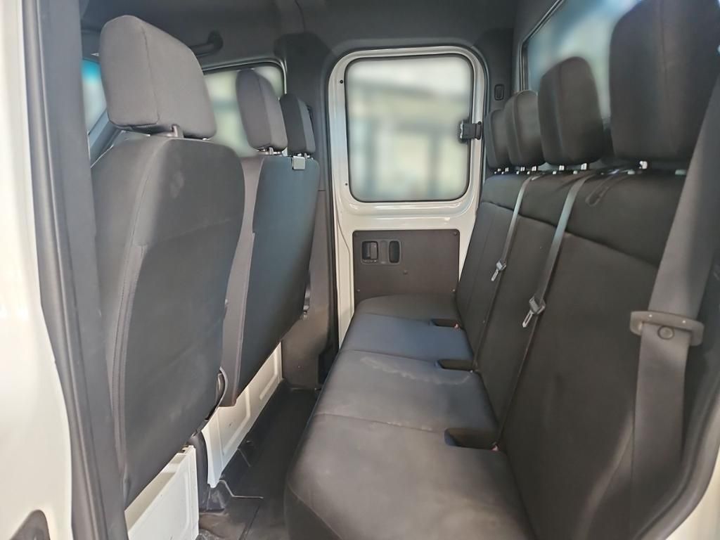 Fahrzeugabbildung Mercedes-Benz Sprinter 317 DOKA Pritsche 7 Sitze 3,5t AHK STHZ