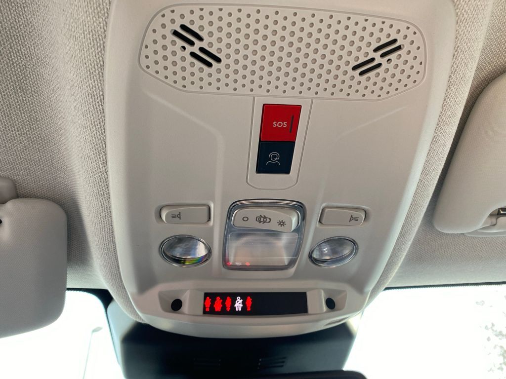 Fahrzeugabbildung Citroën C4 PureTech 130 *Automatik* MAX *beh. Frontsch*