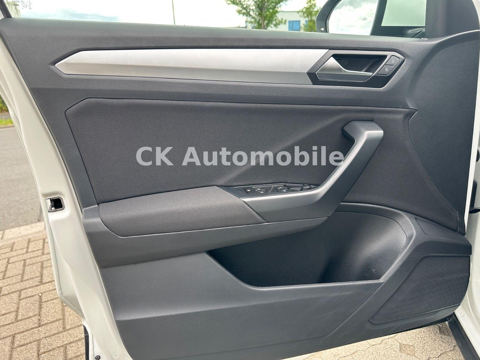 Volkswagen T-Roc 1.5 TSI Life DSG/App-Connect/Navi/PDC/LED, миниатюра 25