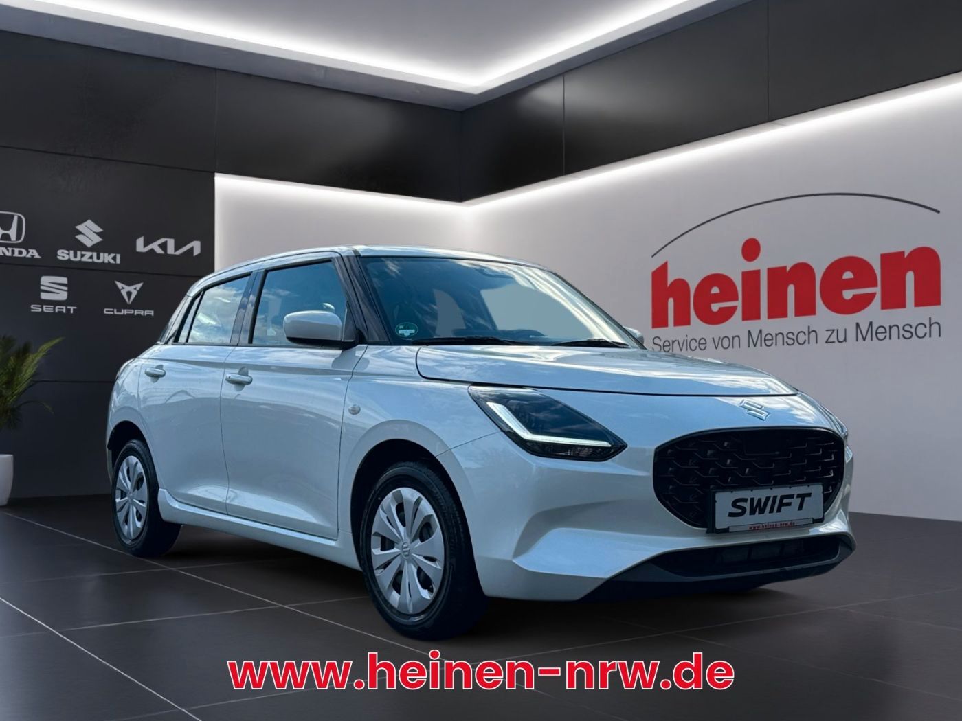 Suzuki SWIFT 1.2 CLUB NAVI KLIMA TEMPOMAT ALARMANLAGE imagem 2