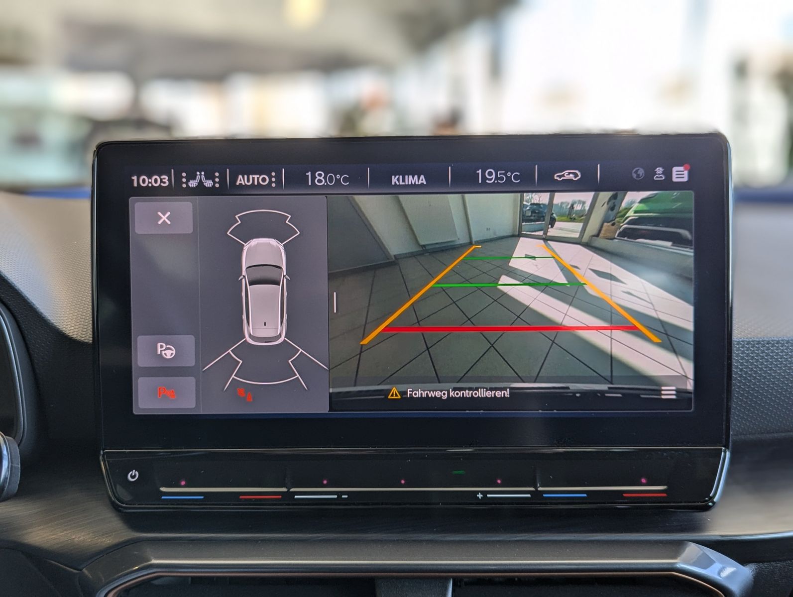 Fahrzeugabbildung CUPRA Leon 1.5 TSI DSG ACC Full-Link Matrix Navi Cam