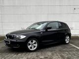 BMW 118i 1er E81 - BMW: E81