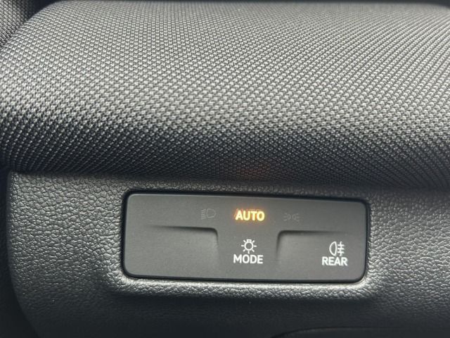 Volkswagen T-Roc - Bild 12