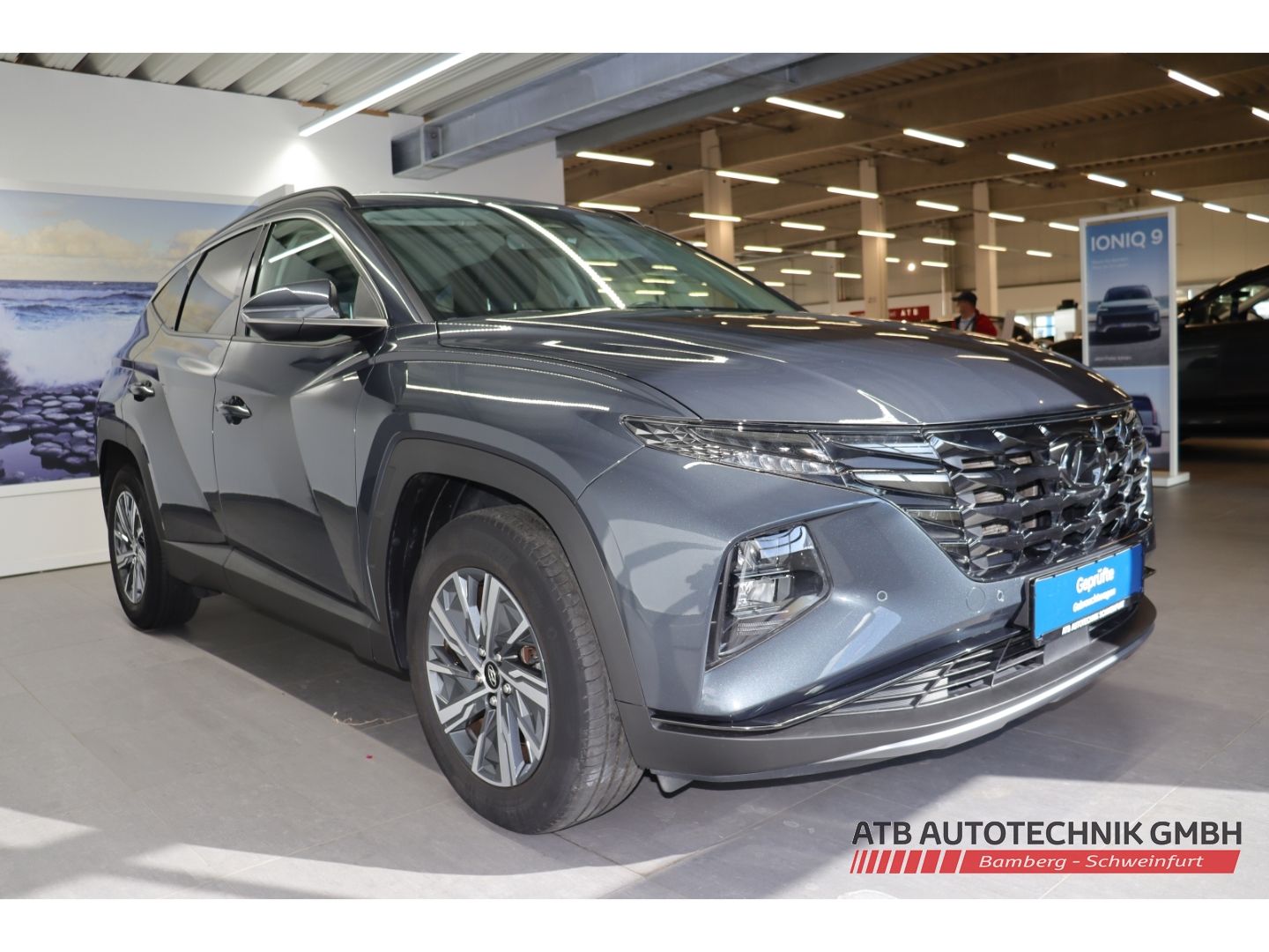 Fahrzeugabbildung Hyundai Tucson Trend Hybrid 1.6 T-GDi 2WD AHK Navi LED