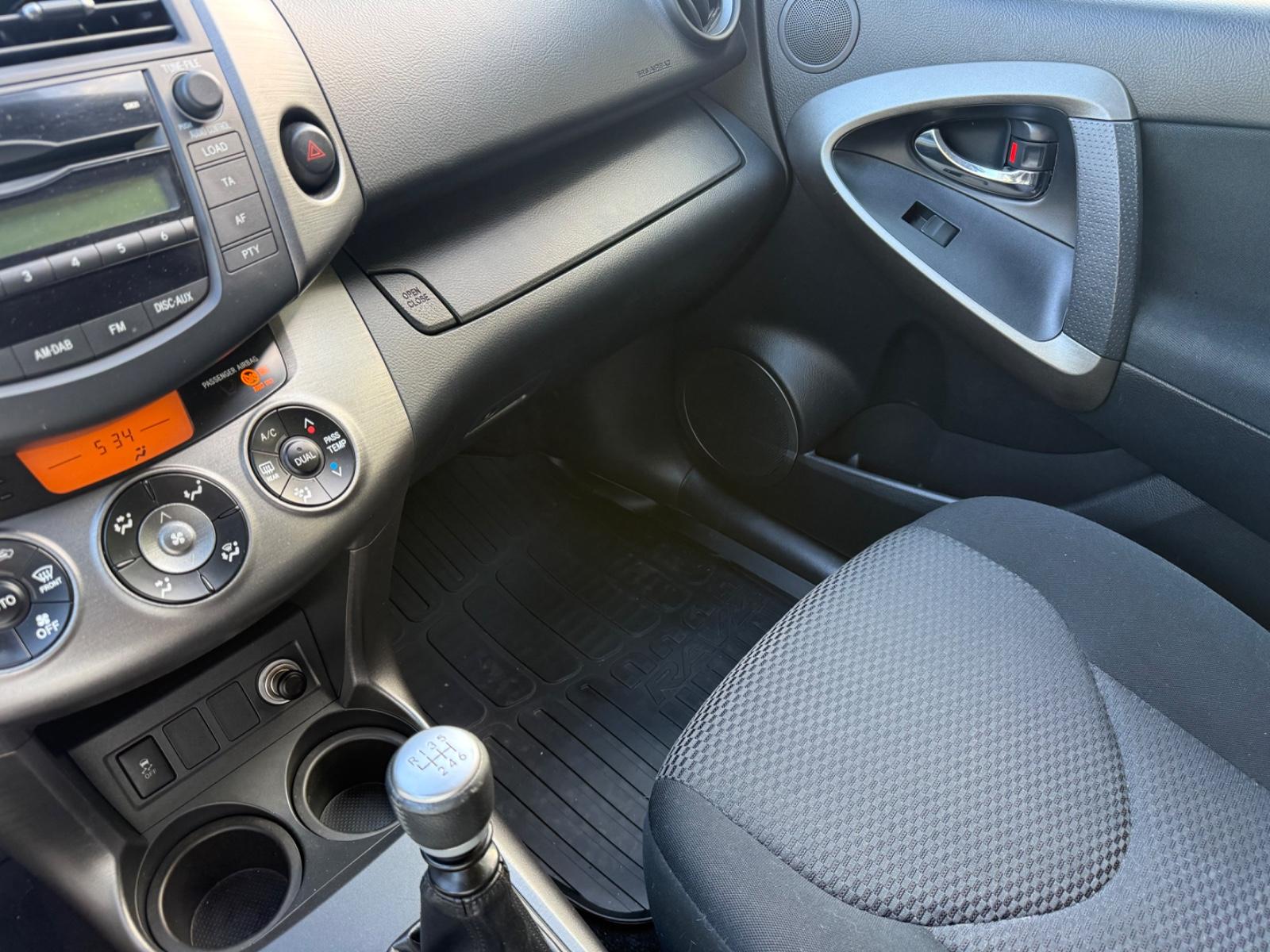 Toyota RAV 4 2.0 158 ch 4x4 Sol • Clim auto • Sièges chauffants • Régulateur