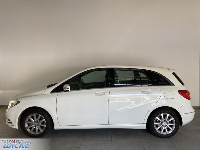 B -Klasse 1.6 B 180 NAVI KLIMA LM FELGEN PANO