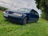 Volkswagen Passat Variant 1.6 EU4 Basis - Volkswagen Passat Variant aus 1999