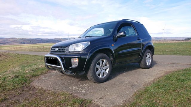 Toyota RAV 4x4 kurz 1 Vorbes