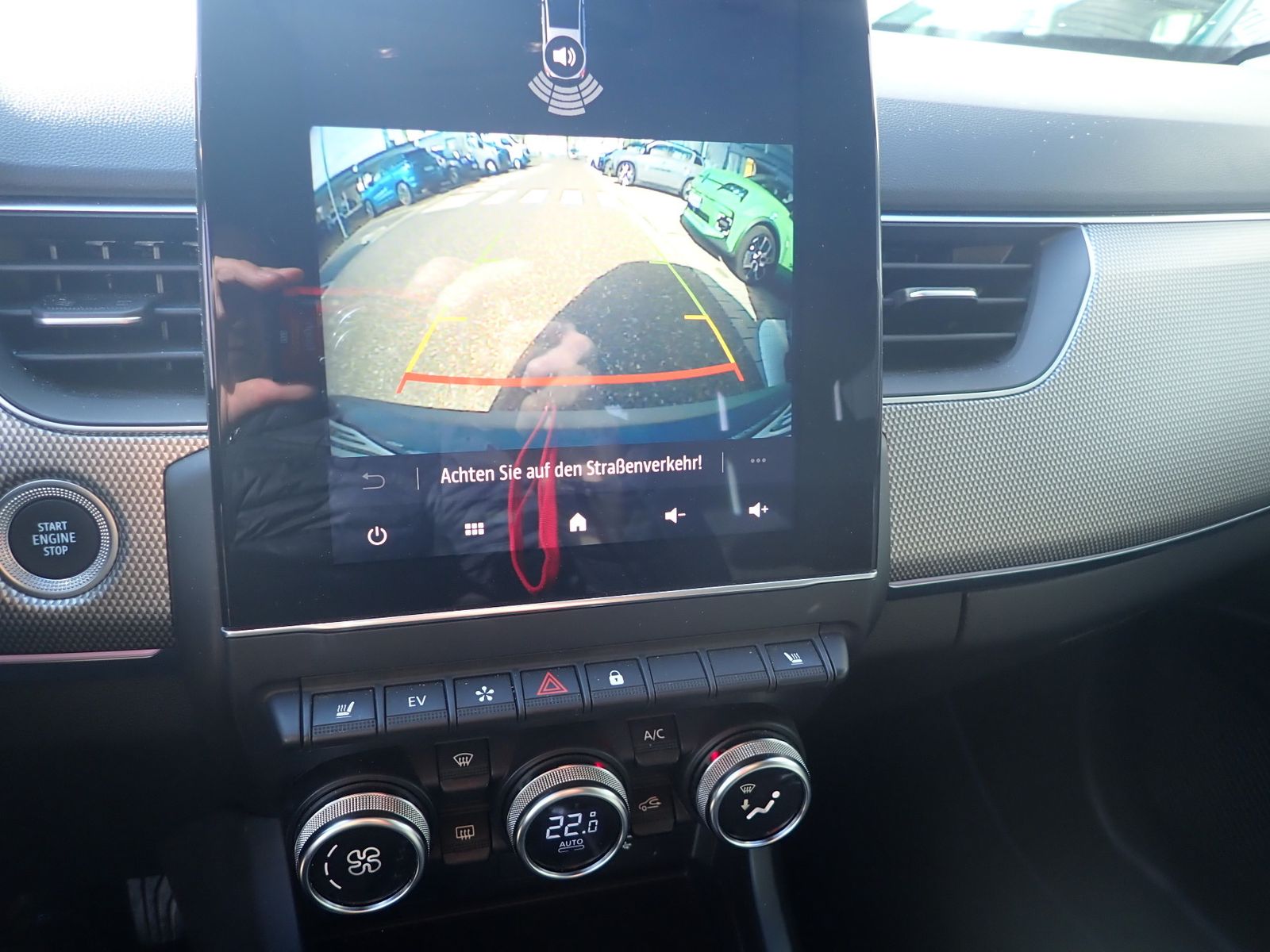 Fahrzeugabbildung Renault Arkana Intens E-TECH 145