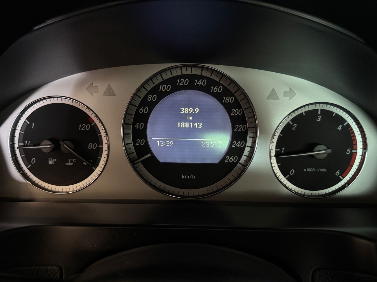 Fahrzeugabbildung Mercedes-Benz C 200 CDI AVANTGARDE AHK SHZ LEDER PTS TÜV NEU