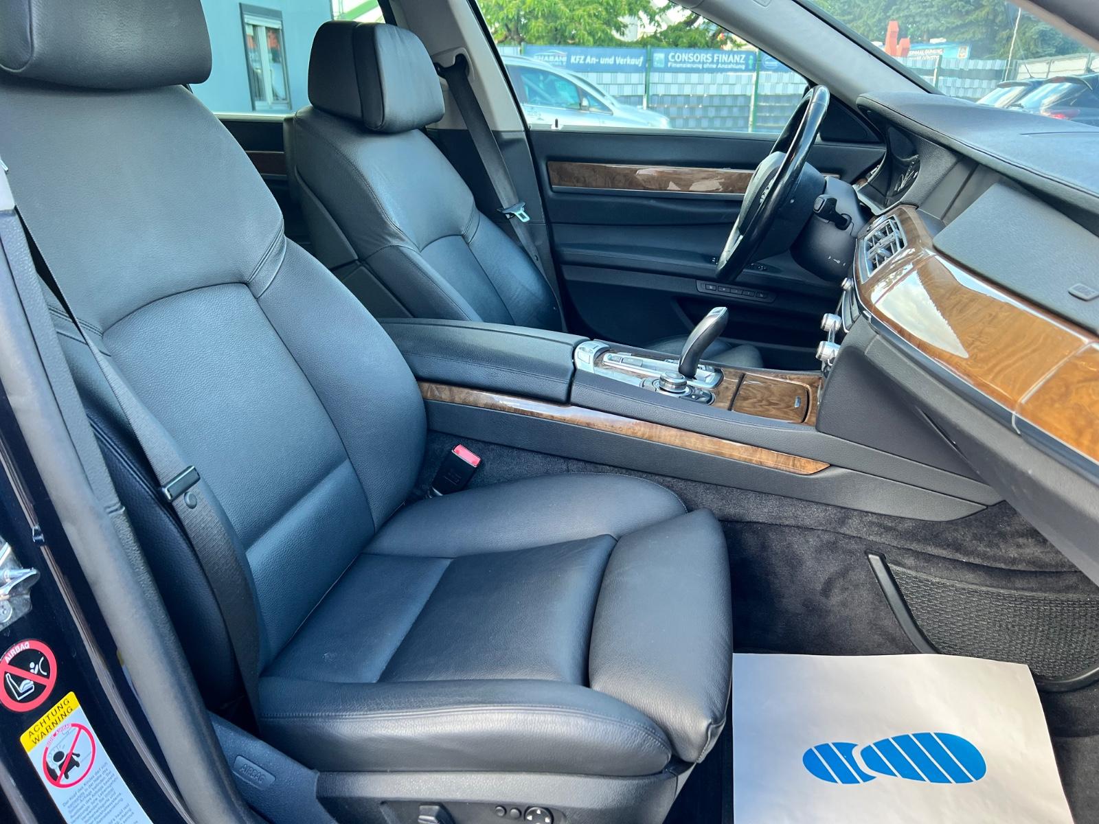BMW  740I - 326 CV - BVA - HAYON ÉLECTRIQUE