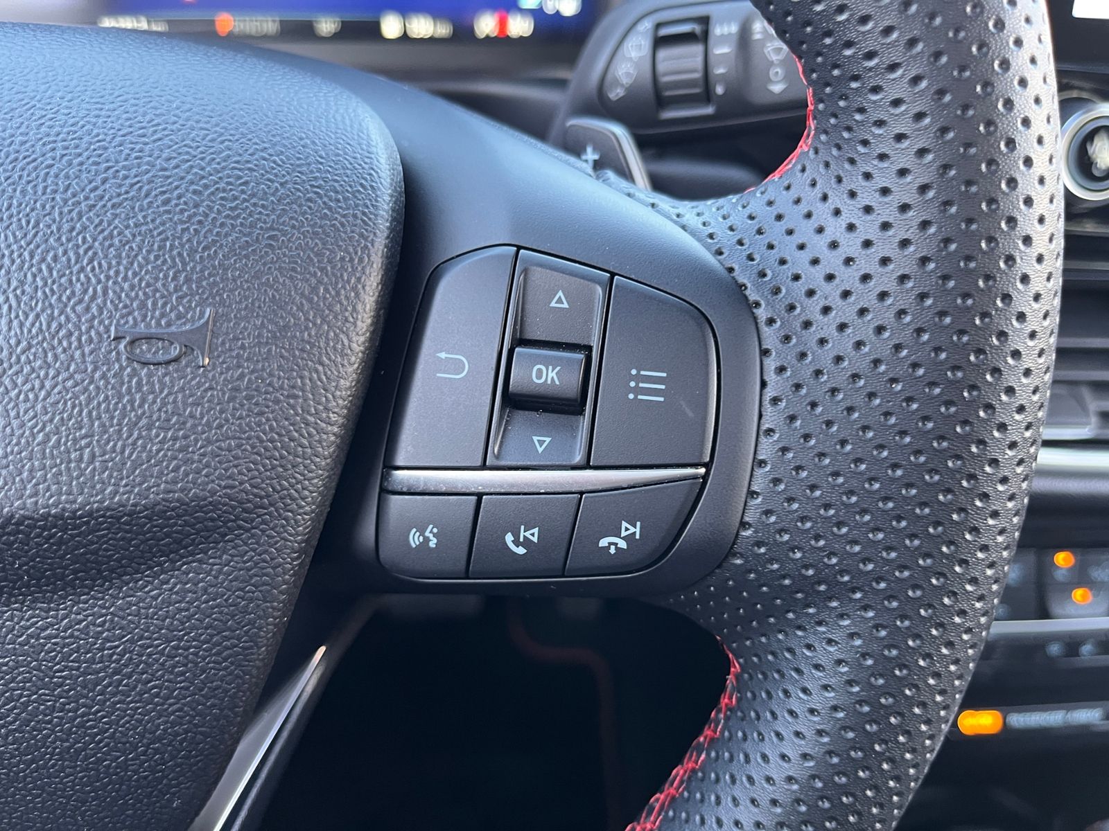 Fahrzeugabbildung Ford Puma ST-Line ACC LED NAV RFK SHZ ALU