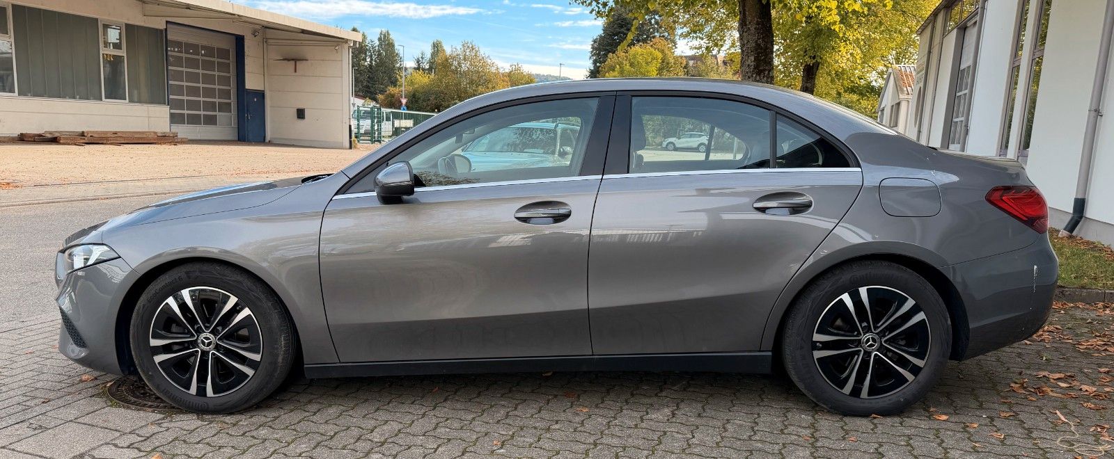 Mercedes-Benz A 200d Limo. 90TKM 2.HAND LEDER NAVI SHZG foto 4