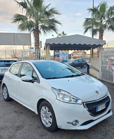 Peugeot 208 1.4 DIESEL ANNO 2013