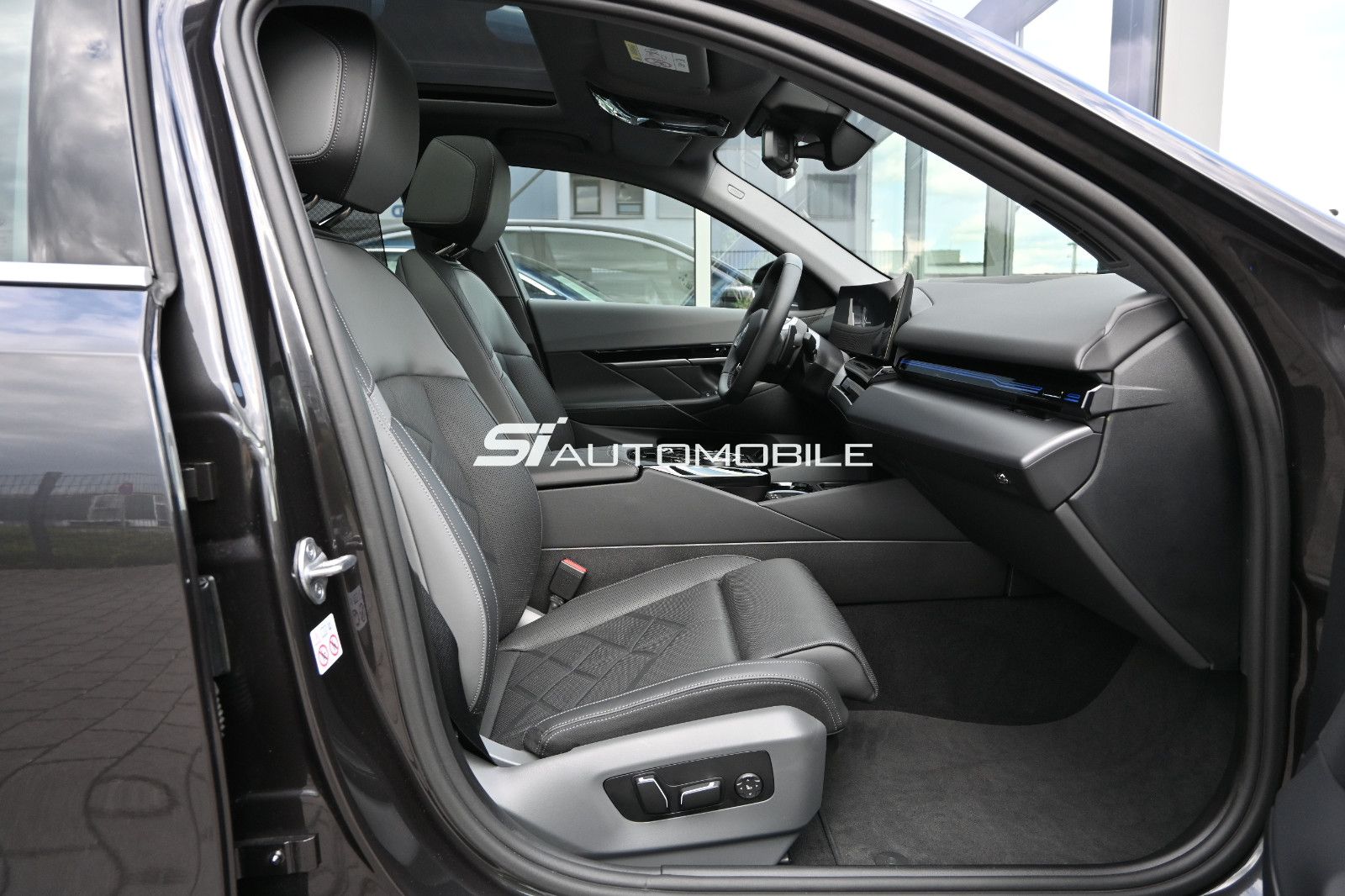 Fahrzeugabbildung BMW 530e Aut. UVP 86.049€°ACC°PANO°MERINO+BELÜF°360°