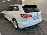 Volkswagen Touareg 4M*R LINE*LED-TEMPO-LUFT-MEMORY-NAV-SHZ - Volkswagen Touareg mit Diesel-Antrieb: Luftfederung
