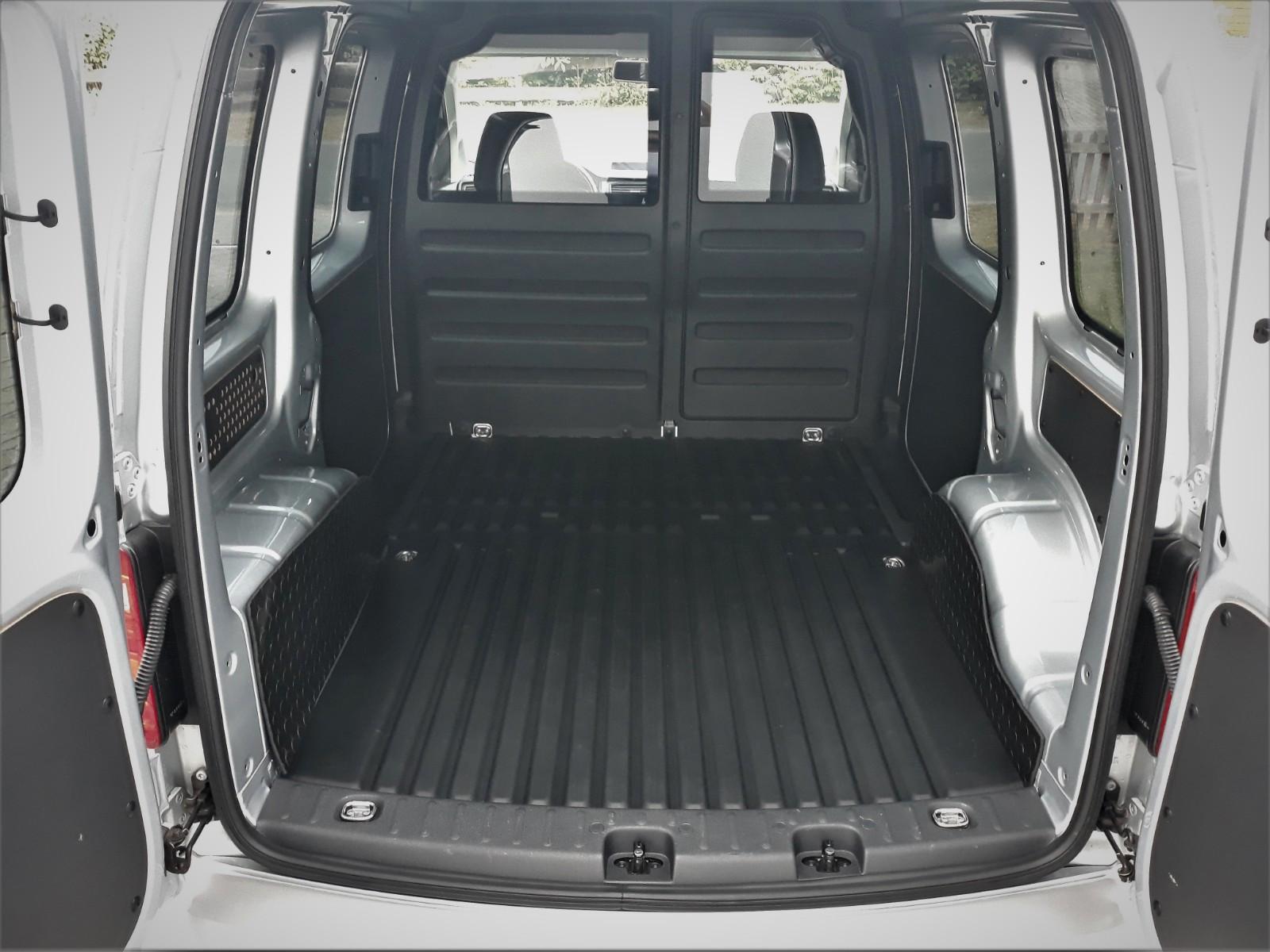 Volkswagen Caddy 2,0TDI BMT DSG NAVI PARK Euro 6 Garantie