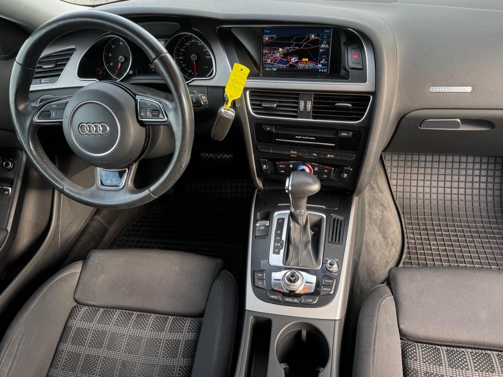 Audi A5 Coupe 1.8 TFSI S line *NAVI*PANO*XENON*R18