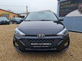 Hyundai i20 Style - Hyundai i20: Style