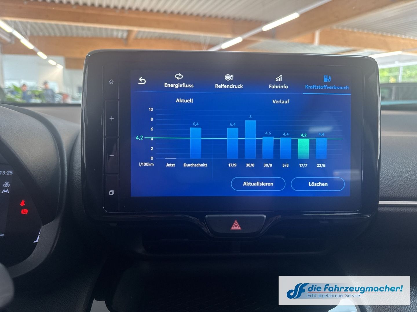 Fahrzeugabbildung Toyota Yaris Cross Hybrid FWD Comfort ACC DAB Spurhalte