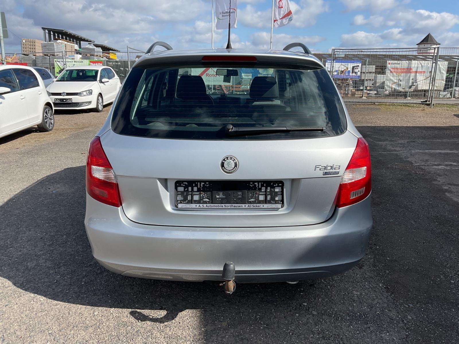 Skoda Fabia 2010 — photo 5