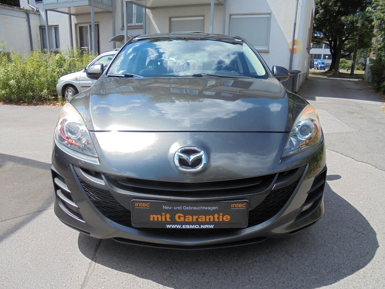 Fahrzeugabbildung Mazda 3 Lim. Exclusive-Line Automatik/Klima/Shz/PDC/