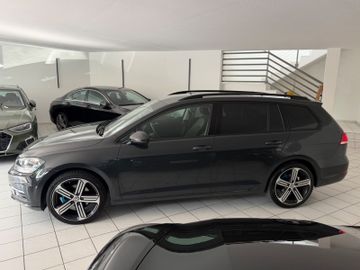 Volkswagen Golf - 4