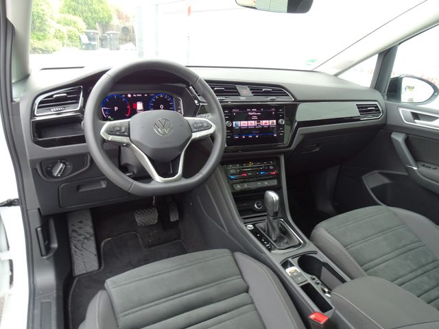 Touran 2.0 TDI DSG Highline "Black Style"