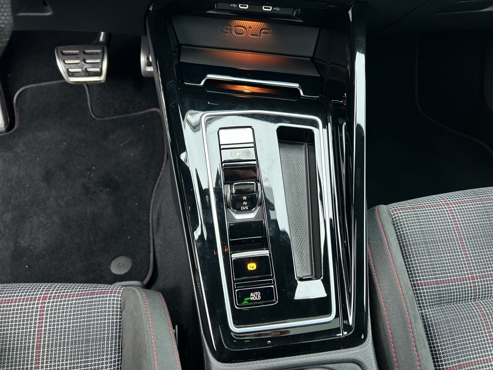 Golf VIII GTI, IQ Light, Sthzg, PANO, Kessy, Bus