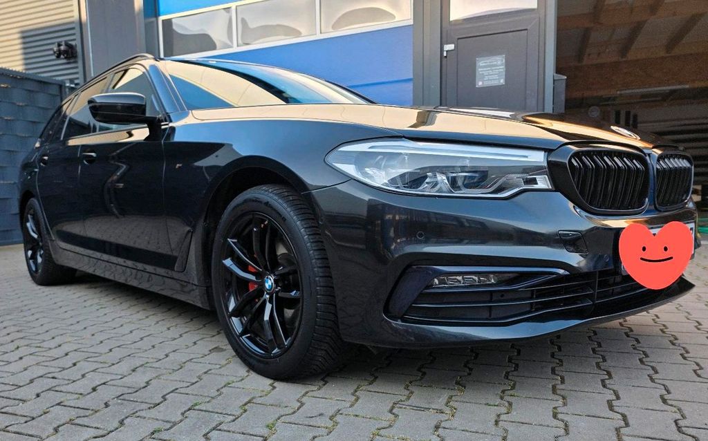 Image of BMW 520
