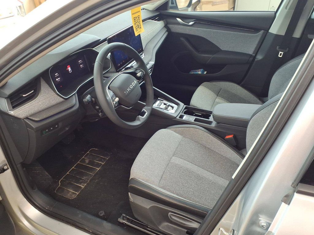 Skoda Octavia 2.0 TDI Tour HUD NAVI MATRIX-LED 360° imagem 3