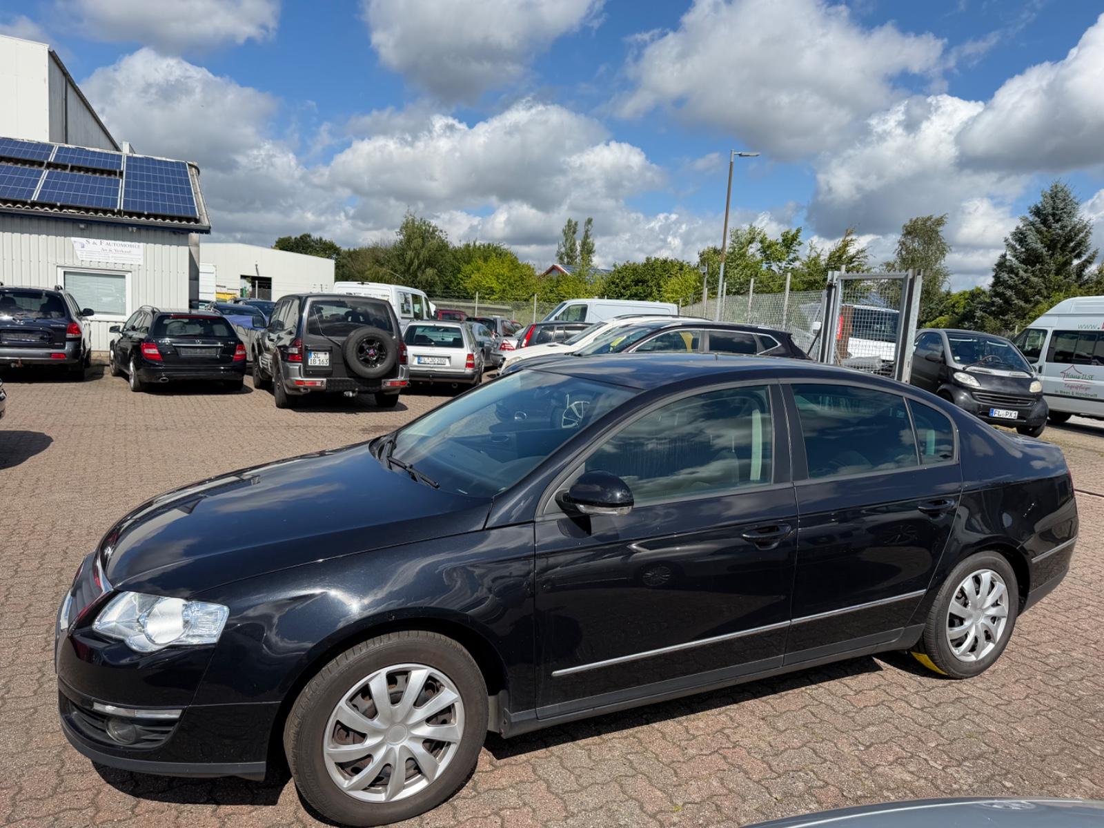 Volkswagen Passat Lim. Sportline 1 Hand Tüv 09/2027