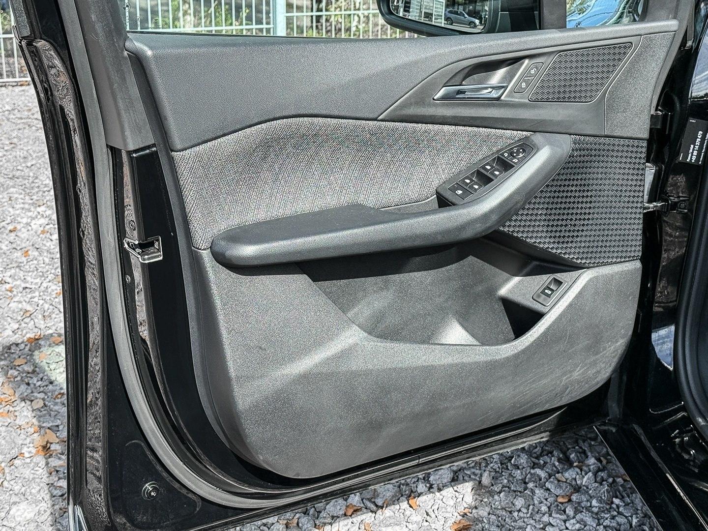 BMW 216 Active Tourer 216i RFK LED Sound Syst. PDC V+H DAB Parkass., миниатюра 18