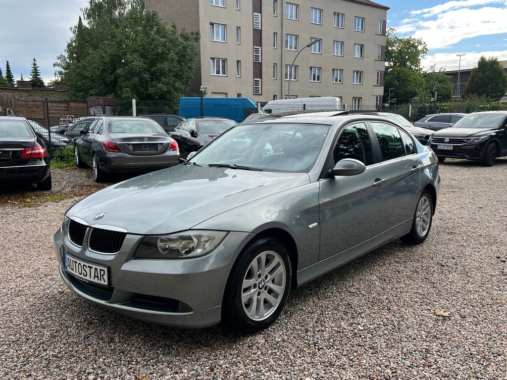 BMW 318 i Lim. Automatik S-Dach 57TKM   !! 1A TOP !!