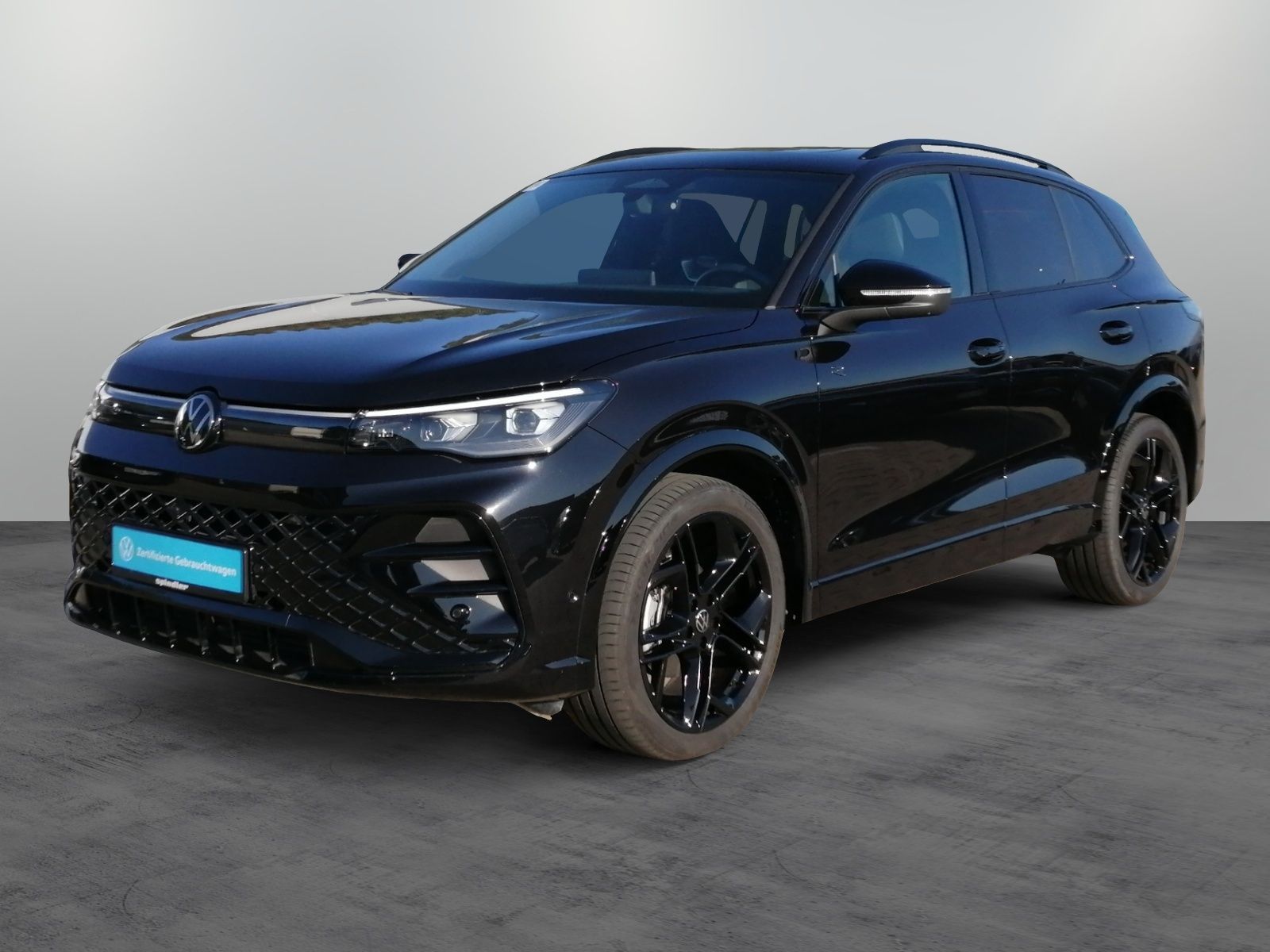 Volkswagen Tiguan R-Line 1.5 TSI DSG Matrix Pano,360°Kamer foto 2
