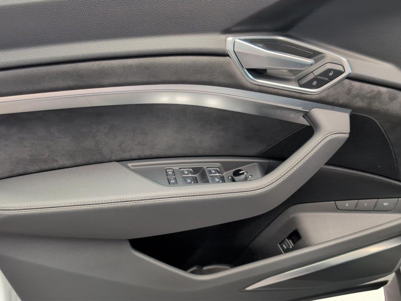 e-tron Sportback S line quattro 230 kW Klima