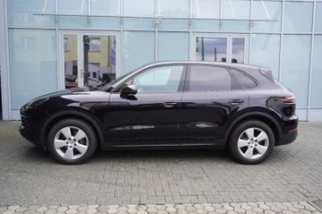 Porsche Cayenne - 8