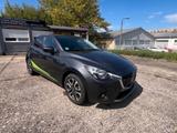 Mazda 2 Lim. Nakama/Klima/Navi/PDC - Mazda 2 mit Benzin-Antrieb: Grau, Limousine, mit Klimaautomatik
