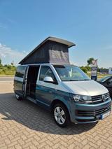 Volkswagen T6 California - silberne Volkswagen T6 California