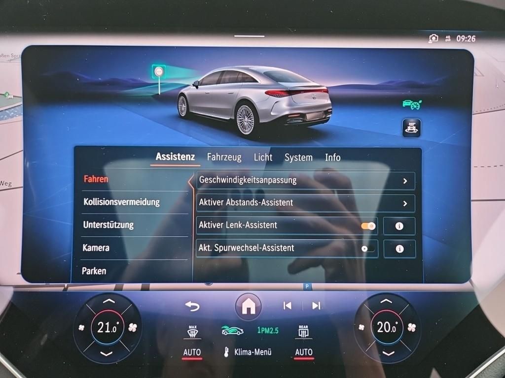 Fahrzeugabbildung Mercedes-Benz EQS 580 4M ACC Pano Hyperscreen Massage Sitzklim