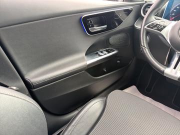 2023 Mercedes-BENZ C 220 — миниатюра 23
